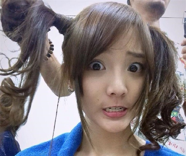 Hot girl Thai Lan so huu guong mat va giong hat thien than