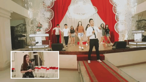 Cô gái nào cũng phải xúc động khi được cả gia đình cầu hôn thế này