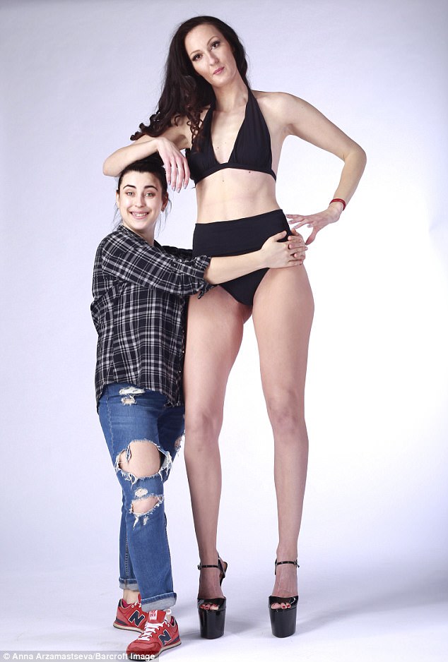 Ekaterina Lisina cho rằng mình là người mẫu có đôi chân dài nhất thế giới.