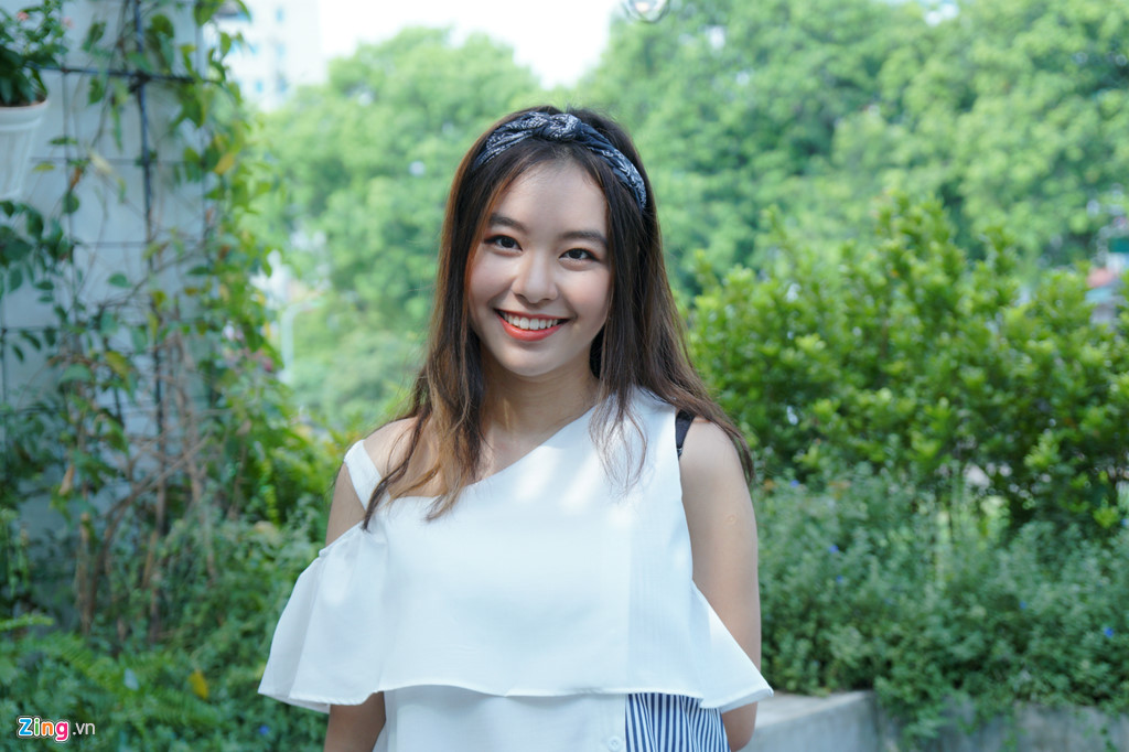 9X xinh dep dong MV cung My Tam, gioi 2 ngoai ngu, rat thich choi game hinh anh 2