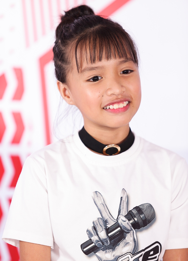 Cô bé hát lô tô Khả Vy lần đầu chia sẻ về khả năng kiếm tiền từ khi mới 5 tuổi-1