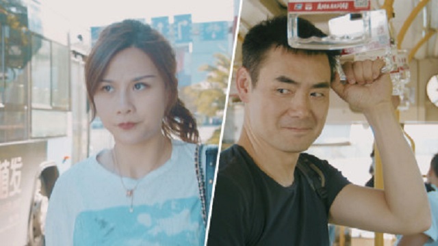 Cố tình ''đụng chạm'' để làm quen cô gái xinh đẹp trên xe buýt và cái kết