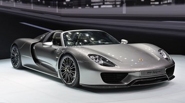 Bật mí quá trình sản xuất siêu xe Porsche 918 Spyder