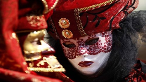 Lễ hội hóa trang độc đáo ở 'thành phố tình yêu' Venice