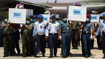 Vụ QZ8501: Một số gia đình từ chối giải phẫu tử thi nạn nhân