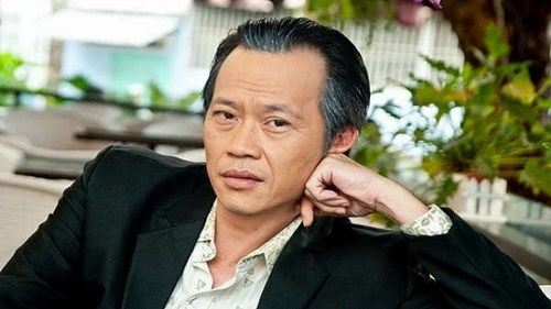 Hoài Linh tiết lộ từng đi bán trà đá vỉa hè