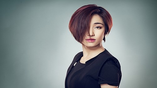 Clip hỏi nhanh Hòa Minzy: ''Rất thích Công Phượng''