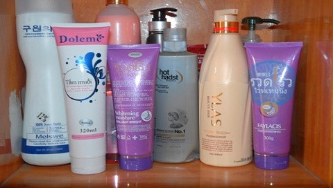 Liên tiếp bắt giữ lượng lớn hàng hóa không rõ nguồn gốc