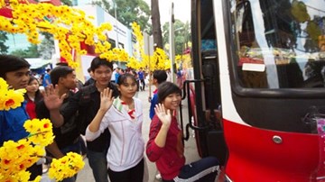 TP.HCM: Phát vé xe Tết miễn phí cho sinh viên