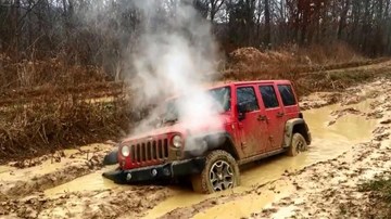 Nước vào động cơ, Jeep Wrangler mới cứng 