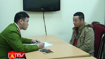 Bắt “tú ông” điều hành đường dây mại dâm qua mạng Internet