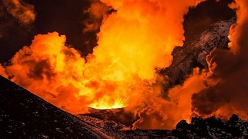 Cận cảnh thiên nhiên “trút cơn thịnh nộ”