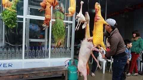 Hà Nội cấm treo thịt tươi ở lễ hội chùa Hương