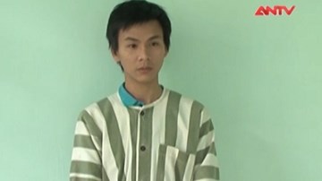 Con bạc khát nước lao ra đường cướp giật