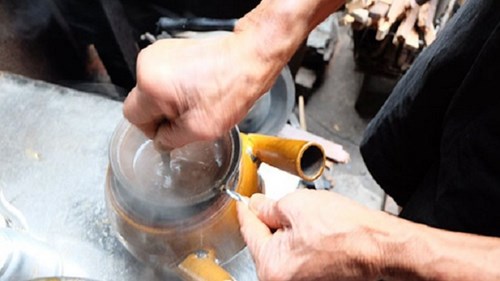 Độc đáo cà phê vợt Sài Gòn