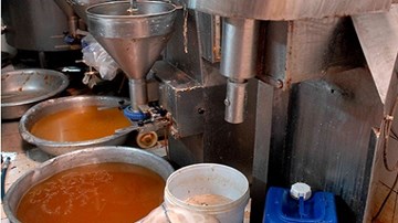 Cá viên, bò viên… “siêu bẩn” từ nguyên liệu đến chế biến