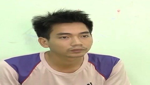 Gã cảnh sát rởm và ổ bánh mì chứa thuốc ngủ