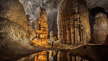Ngắm hang động tuyệt đẹp mới phát hiện ở Cao nguyên đá Đồng Văn