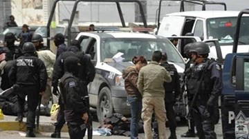 Bị băng đảng phục kích, 15 cảnh sát thiệt mạng tại Mexico