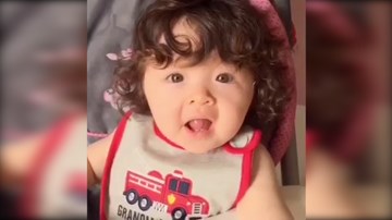 Elly Trần khoe con gái xinh như mộng trên mạng xã hội