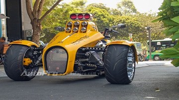 Boss Hoss độ độc nhất vô nhị tại Sài thành
