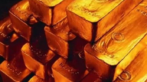 Tướng Trung Quốc mua chức bằng 1 tạ vàng ròng