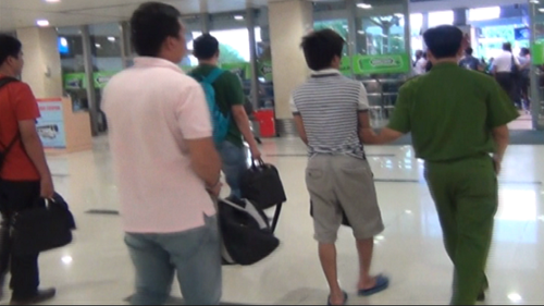 Tìm bị hại của các trang mạng lừa đảo trúng thưởng