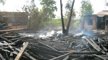 Hà Tĩnh: Xưởng gỗ bốc cháy ngùn ngụt trong đêm