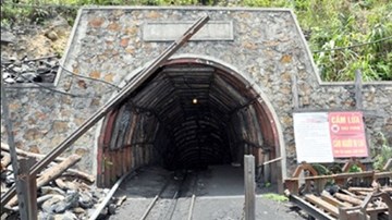 Đã tìm thấy thi thể 2 công nhân bị sập lò than