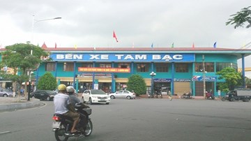 Hải Phòng: Doanh nghiệp phản đối đóng cửa bến xe Tam Bạc