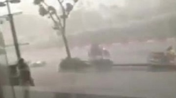 Có thể có hiện tượng “vòi rồng” trong cơn “siêu giông” ở Hà Nội