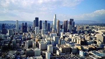 Thực hiện bộ ảnh Los Angeles trên cao hút 40 triệu lượt xem