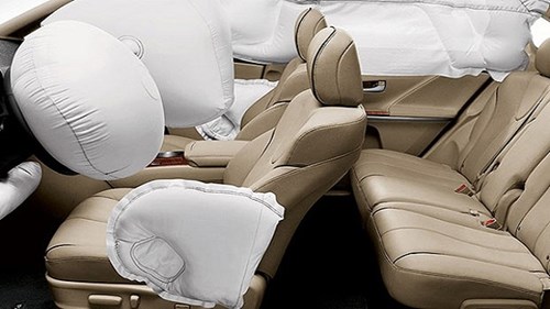 Toyota tiếp tục triệu hồi xe lỗi túi khí
