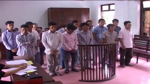 Xét xử nhóm bắt cóc tống tiền táo tợn