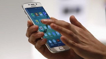 Loạt smartphone xách tay mới về Việt Nam
