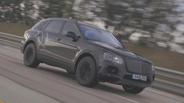 Đạt vận tốc 301 km/h, Bentley Bentayga thành SUV nhanh nhất