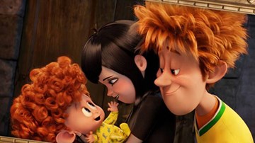 Đông Nhi lồng tiếng hoạt hình 'Khách sạn huyền bí 2'