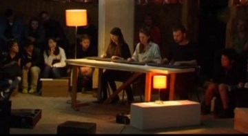 Anh: tổ chức hòa nhạc trong gara ô tô