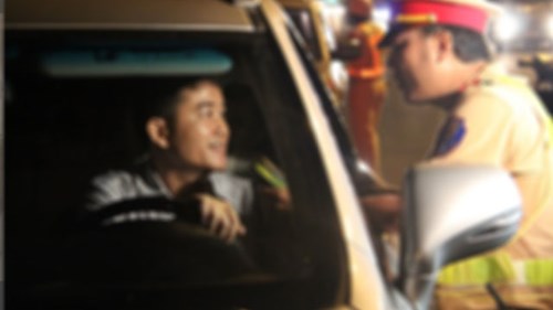 Tài xế “nặng hơi men”: Phạt 18 triệu đồng, tịch thu giấy phép lái xe