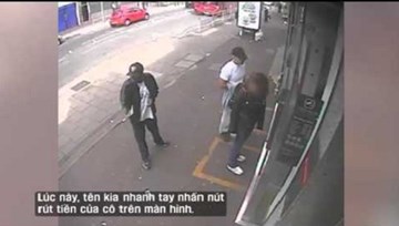 Hai gã đàn ông dàn trận cướp tiền táo tợn ở cây ATM