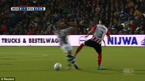 Sao PSV lại hạ knock-out đối thủ