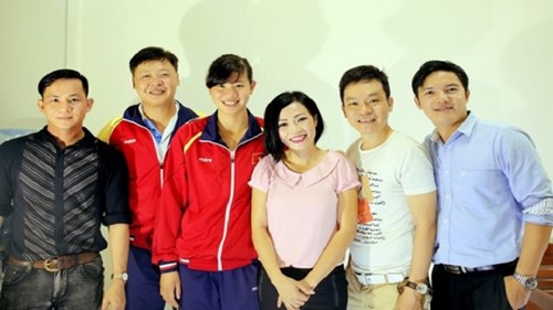 Ánh Viên hát cùng Jimmy Nguyễn, Thu Minh trong MV thể thao