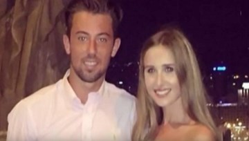 Làm đám cưới với người bạn gái đã chết