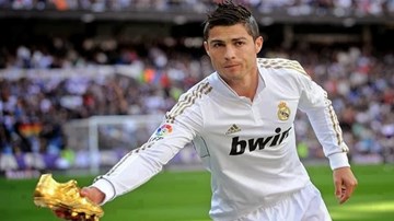 Ronaldo lên phim khiến fan hào hứng