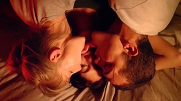 Tò mò xem trailer đầu tiên của phim có sex thật