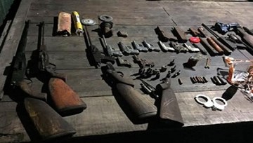 Đột kích xưởng chế tạo súng giữa thành phố Hạ Long