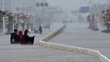 Hình ảnh miền nam Trung Quốc tan hoang vì siêu bão 