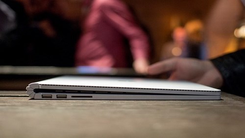Cuộc chiến chống iPhone, iPad, MacBook của Microsoft