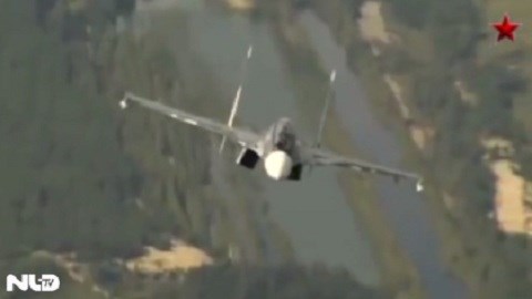 Phớt lờ EU, Nga triển khai Su-30 không kích Syria