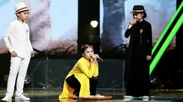 Giọng hát Việt nhí - bán kết: Thiện Nhân hát ‘Anh ba, chị tư, Lý qua rừng, Lý bánh bò’